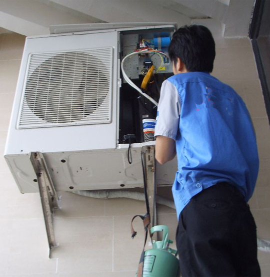 察布查尔锡伯空调开机无反应维修